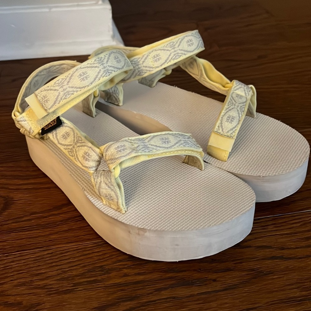 Flatform Teva